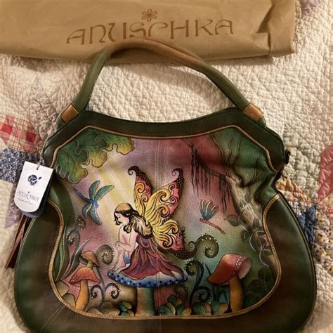 how to tell a fake anna by anuschka bag